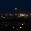 Восход Луны над городом/Moonrise. Автор: Андрей(orskXXI)