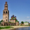 Спасо-Преображенский собор, колокольня и усадьба Голицыных. Фото: Талюша